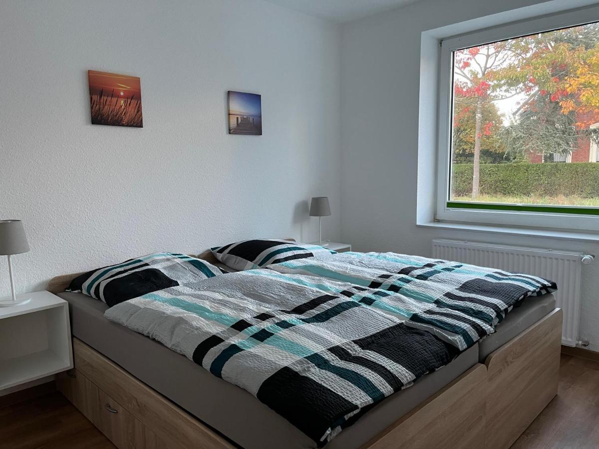 Apartamento Bakker Huus Eg Emden Exterior foto